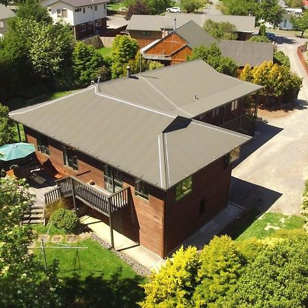 54 Conical Hill Road Villa แฮนเมอร์สปริงส์ ภายนอก รูปภาพ